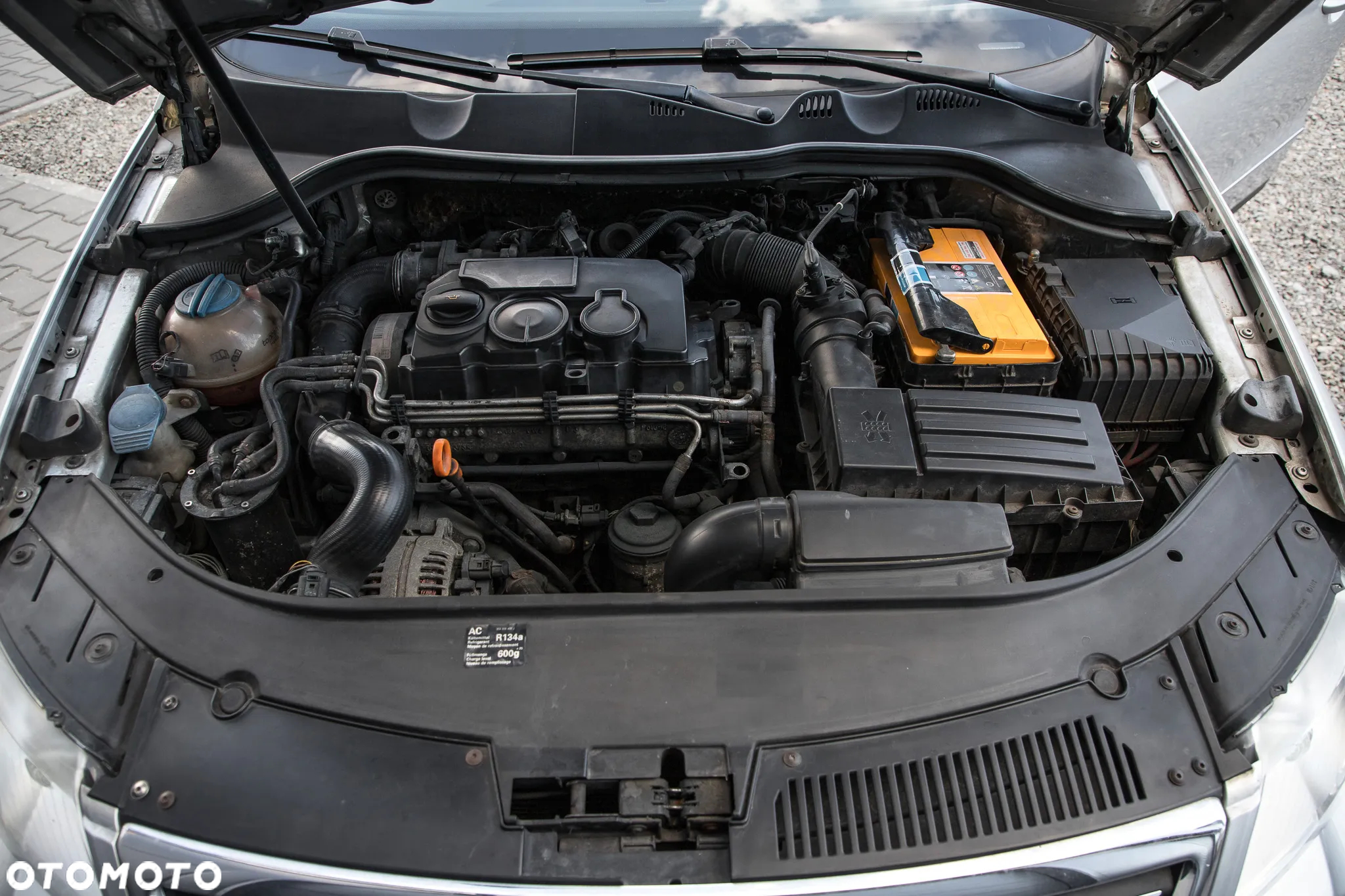 Volkswagen Passat 2.0 TDI Highline - 30