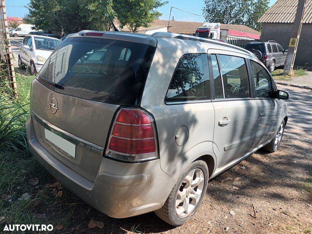 Dezmembrari  Opel ZAFIRA B  2005  > 0000 1.9 CDTI Motorina - 43