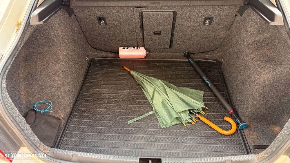 Skoda Rapid 1.6 TDI Active - 8