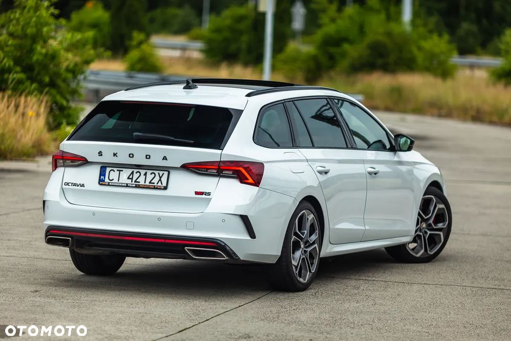 Skoda Octavia 2.0 TDI 4x4 RS DSG - 13
