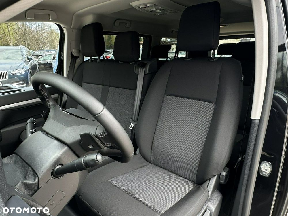 Peugeot Traveller - 14