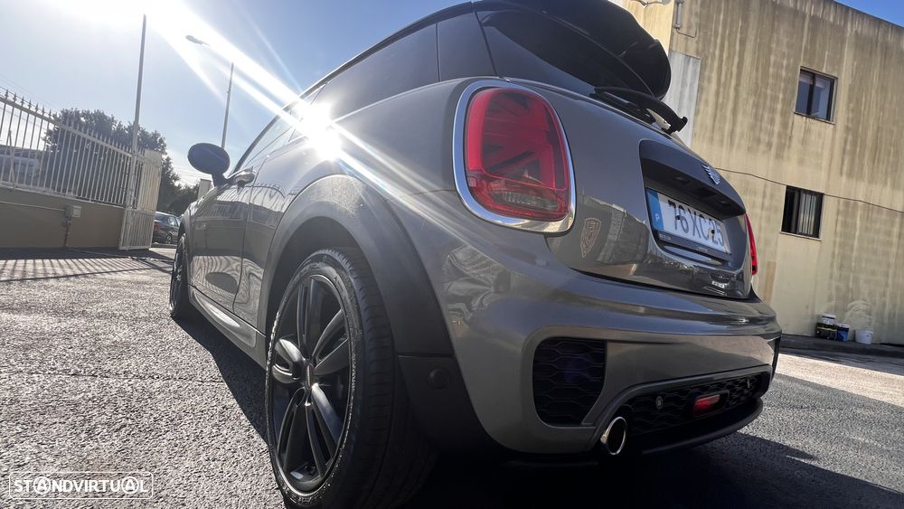 MINI 3 Portas One D - 43