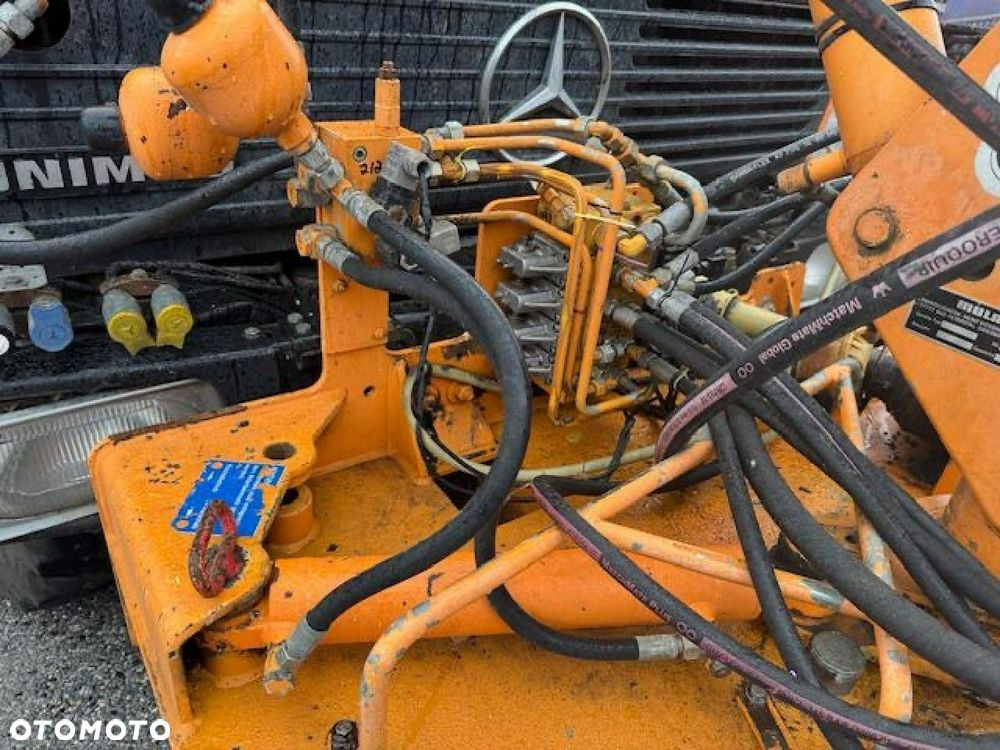 Unimog Unimog 1400 4X4 Kosiarka teleskopowa posypywarka - 18