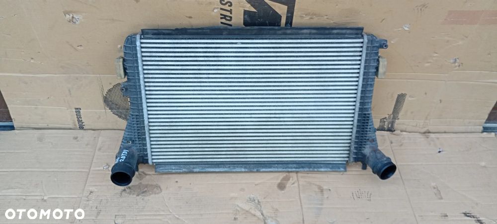 Intercooler chłodnica intercoolera VW Passat B6 2.0 TDI 3C0145805AE - 1