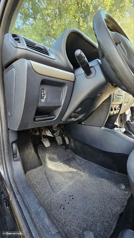 Renault Clio 1.5 dCi Confort - 15