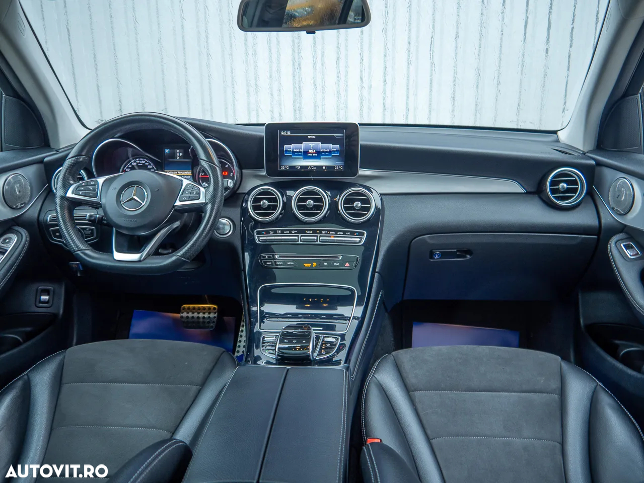 Mercedes-Benz GLC 220 d 4MATIC - 39