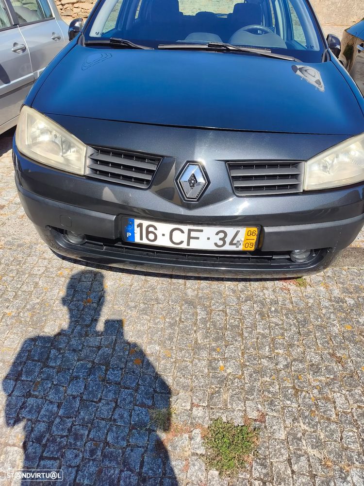 Renault Mégane Break 1.5 dCi Dynamique Luxe - 1