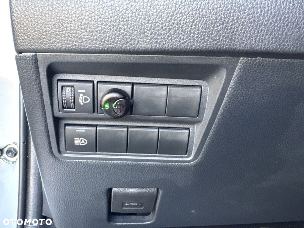 Toyota Yaris Hybrid 1.5 Comfort - 22