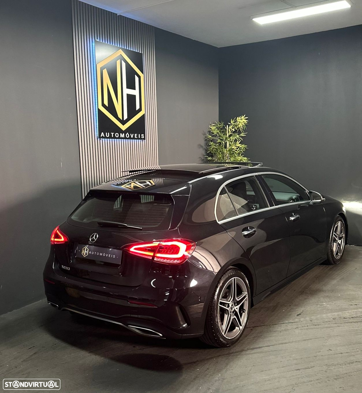 Mercedes-Benz A 180 - 4