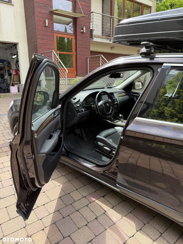 BMW X3 xDrive20d Advantage - 26