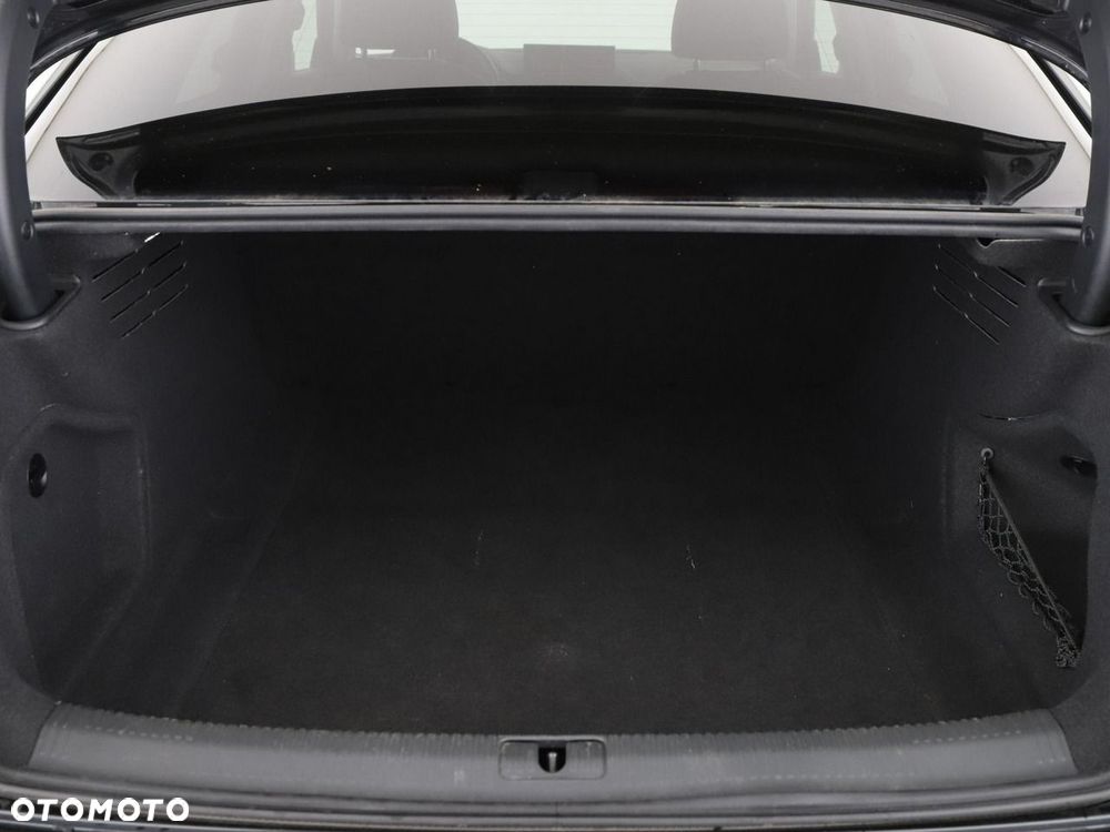 Audi A4 Limousine 35 TFSI mHEV S Line S tronic - 21