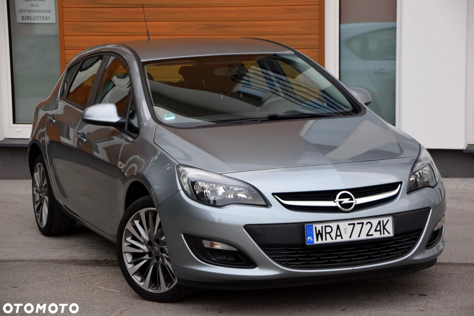 Opel Astra 1.4 EcoFLEX Edition - 4