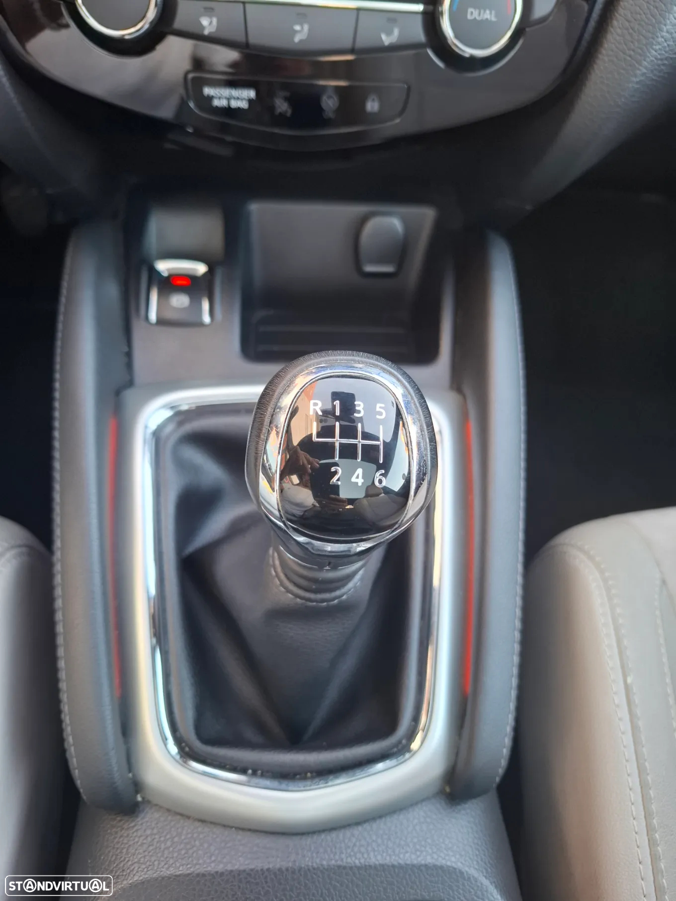 Nissan Qashqai 1.5 dCi Tekna Alcantara - 20