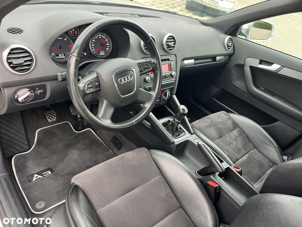 Audi A3 Sportback 2.0 TDI Ambition - 15