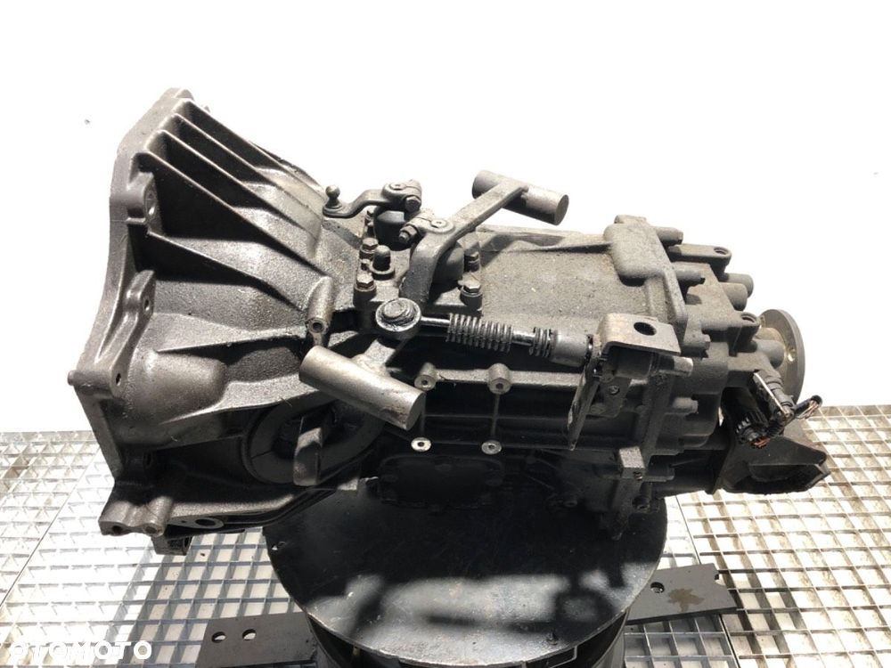 SKRZYNIA BIEGÓW  IVECO DAILY III Skrzynia 1997 - 2009 35 C 14 100 kW [136 KM] olej napędowy 2004 - - 3