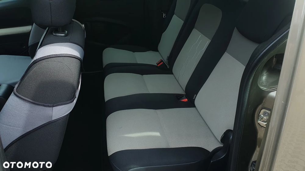 Peugeot Partner 98 VTi Style - 10
