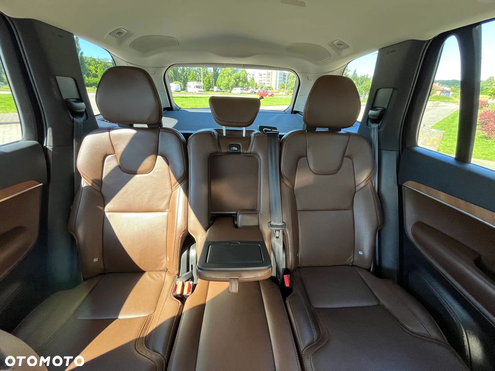Volvo XC 90 D5 SCR AWD Inscription - 8