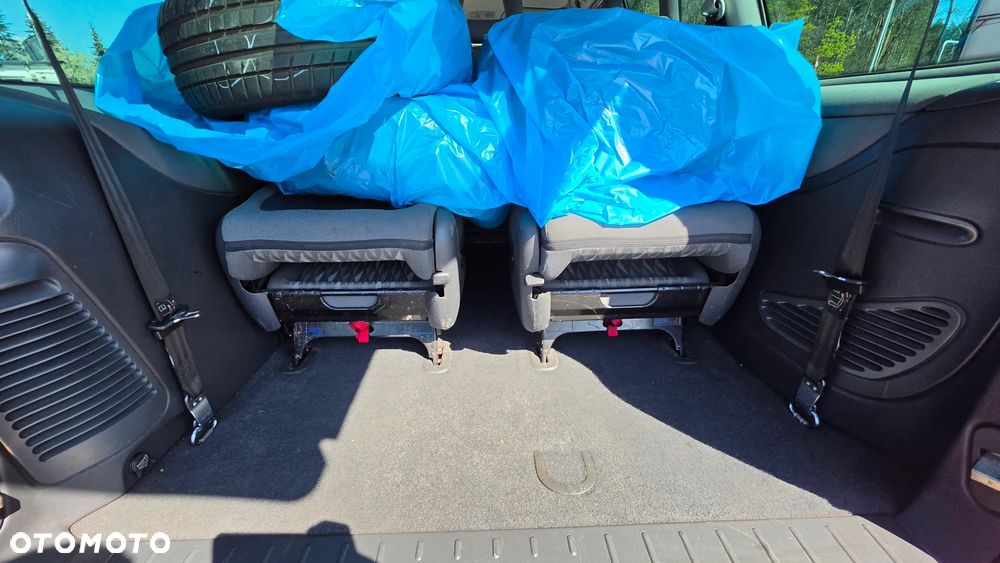 Ford Galaxy 1.9 TDI Trend - 19