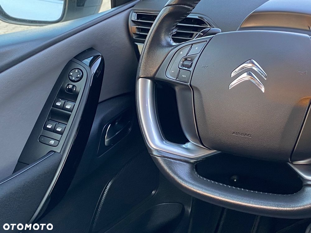Citroën C4 SpaceTourer PureTech 130 Stop&Start EAT8 SHINE - 26