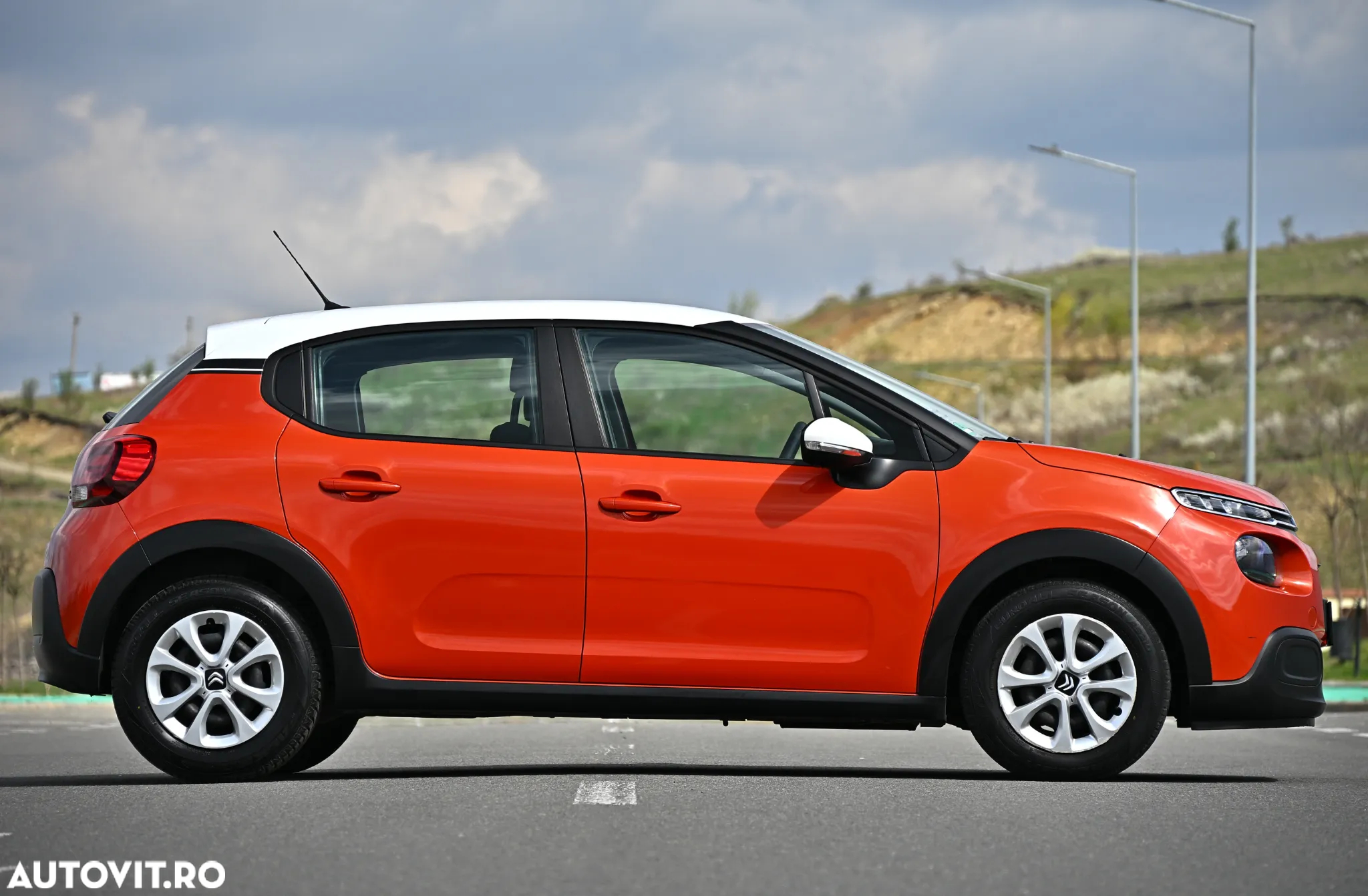 Citroën C3 1.6 BlueHDi S&S BVM Shine - 4