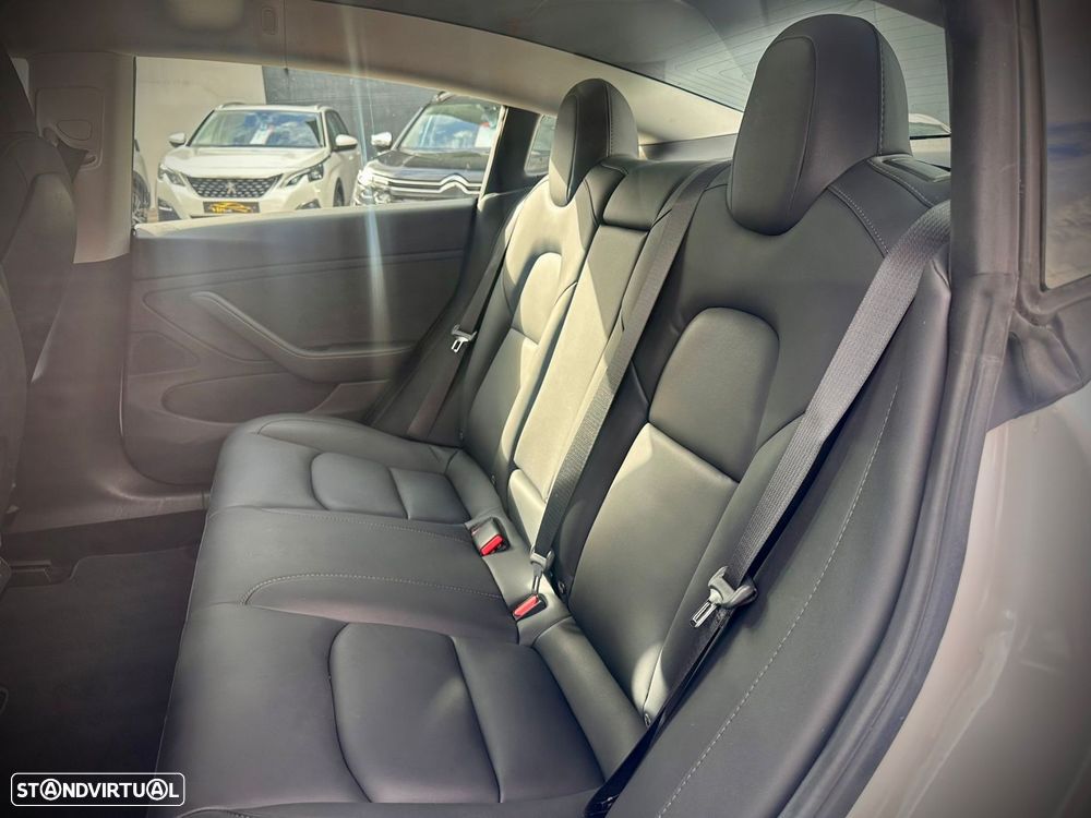 Tesla Model 3 Performance Dual Motor AWD - 14