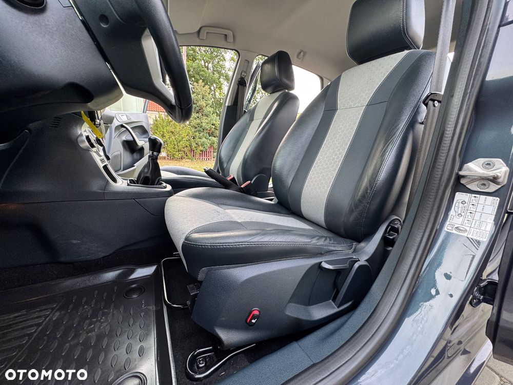 Ford Fiesta - 17