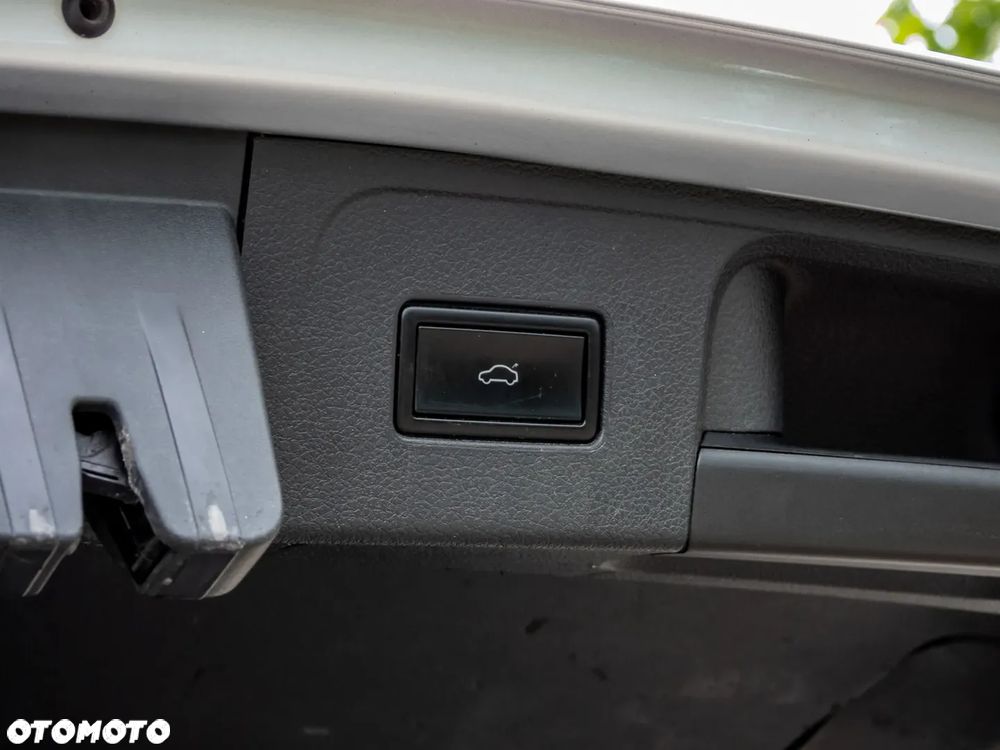 Volkswagen Passat 2.0 TDI BMT SCR 4Mot Highline DSG7 - 12