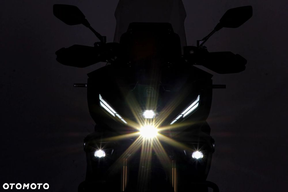 VOGE SR450X - 5