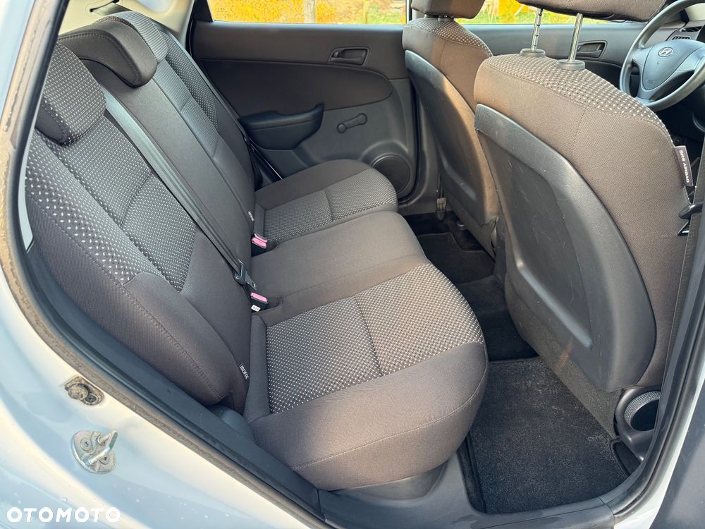 Hyundai i30 1.4 Comfort World Cup - 18