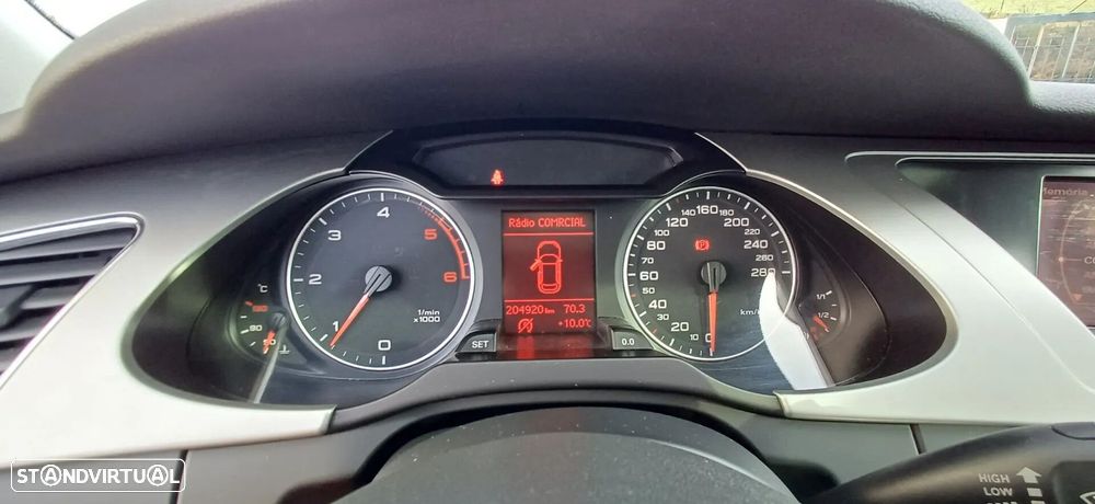 Audi A4 Avant 2.0 TDI Sport - 33