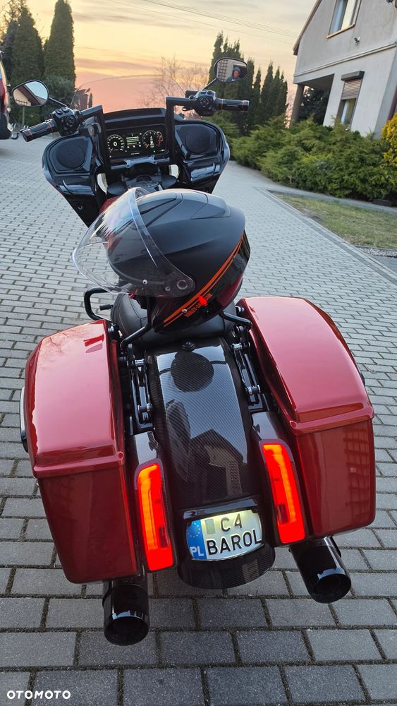 Harley-Davidson Touring Road Glide - 28