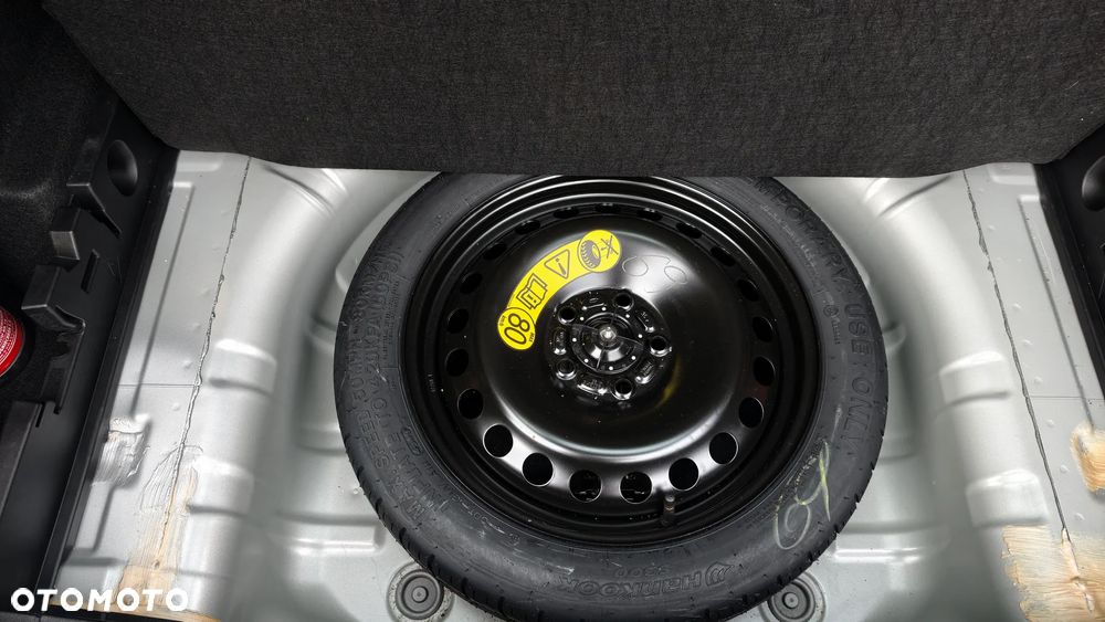 Ford Focus 1.5 EcoBlue SCR Titanium - 21