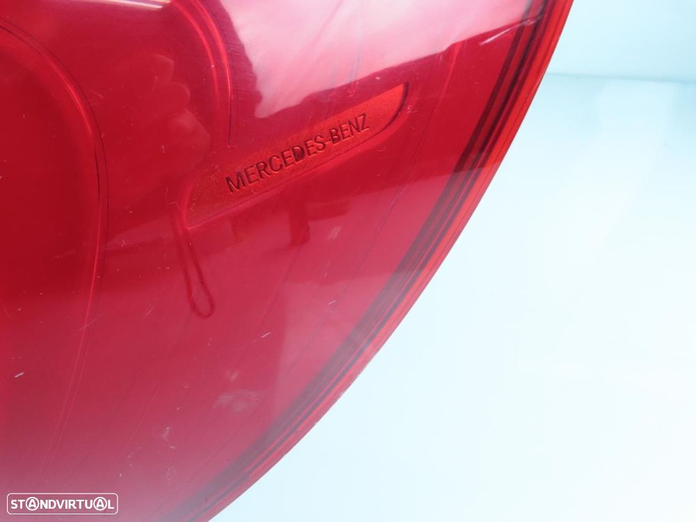 Farolim LED Direito/Trás Usado / Original MERCEDES-BENZ A-CLASS (W176) A17690630... - 2