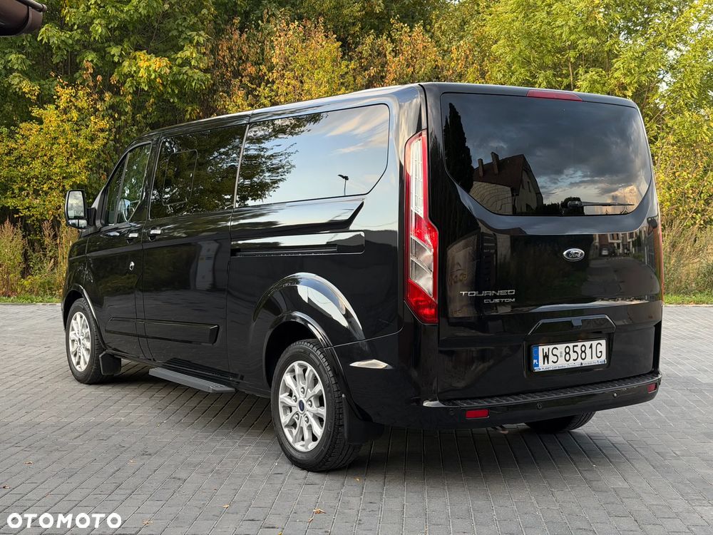 Ford Tourneo Custom - 10