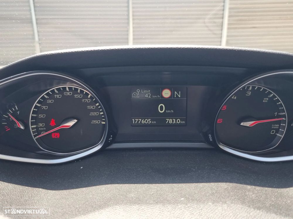 Peugeot 308 BlueHDi FAP 120 EAT6 Stop & Start Allure - 8