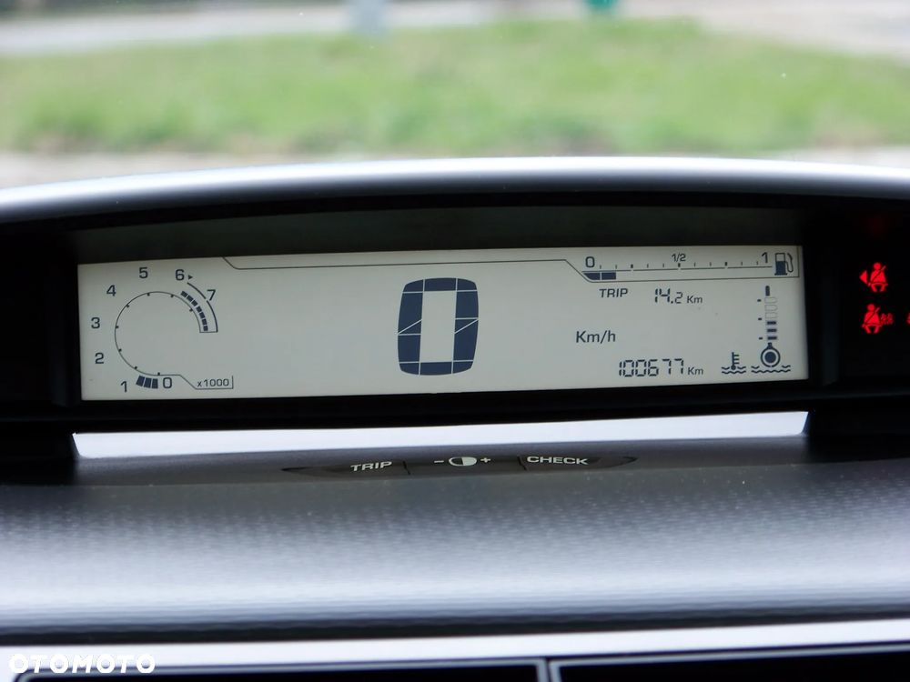 Citroën C4 1.6 VTi Impress - 27