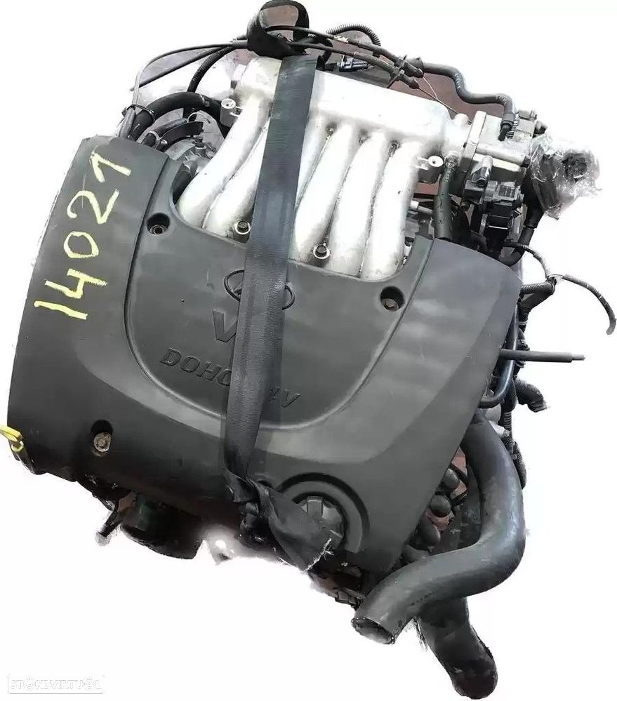 MOTOR COMPLETO HYUNDAI TRAJET 2002 -G6BA - 4