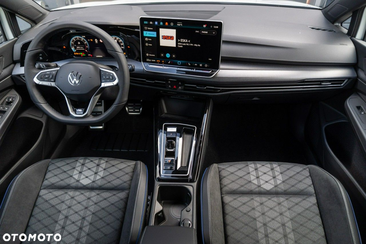 Volkswagen Golf - 15
