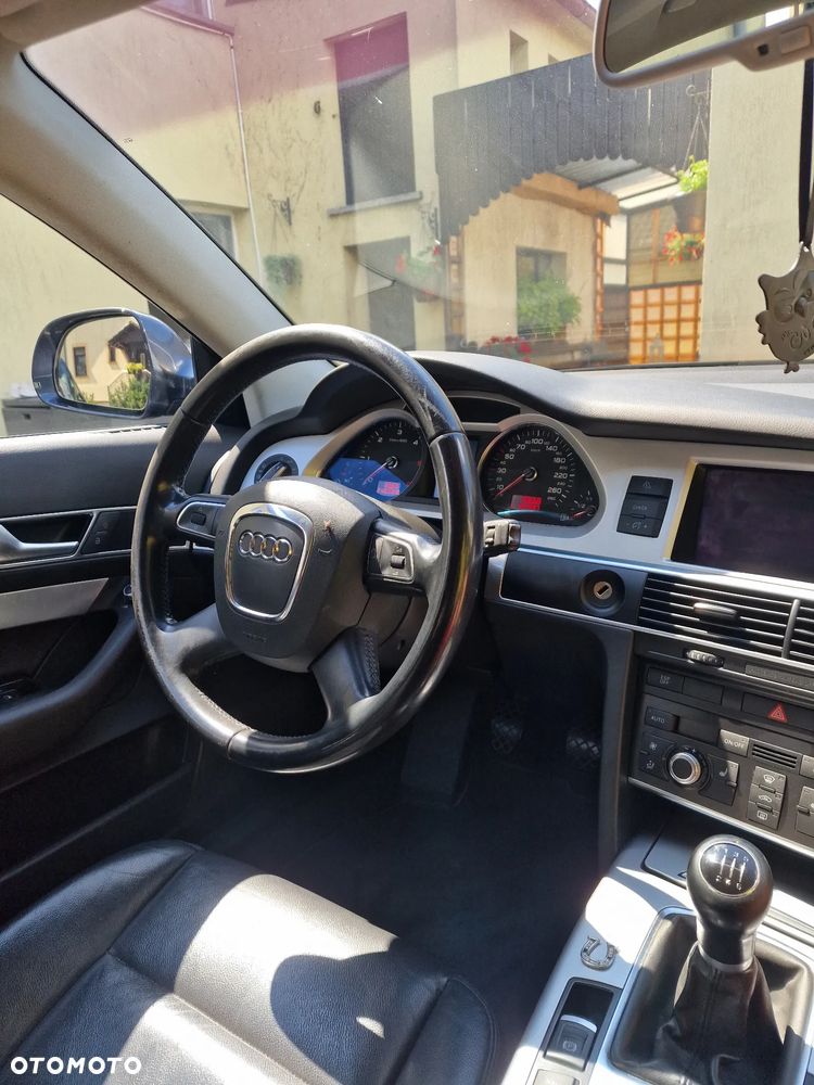 Audi A6 Avant 2.0 TDI - 18