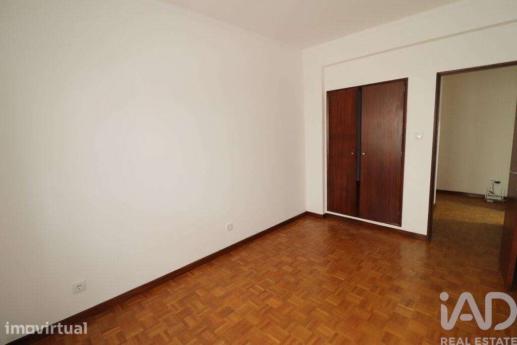 Apartamento T3 em Santa Maria, São Pedro E Matacães de 89,00 m2 - Grande imagem: 4/12