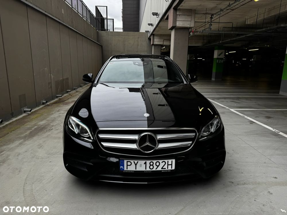 Mercedes-Benz Klasa E 220 d T 9G-TRONIC AMG Line - 3