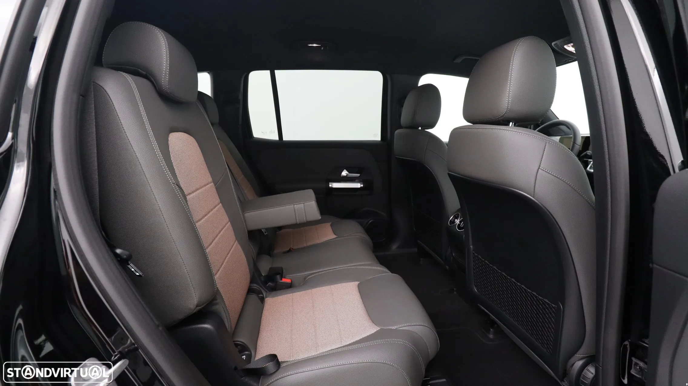 Mercedes-Benz EQB 350 4Matic Electric Art - 24