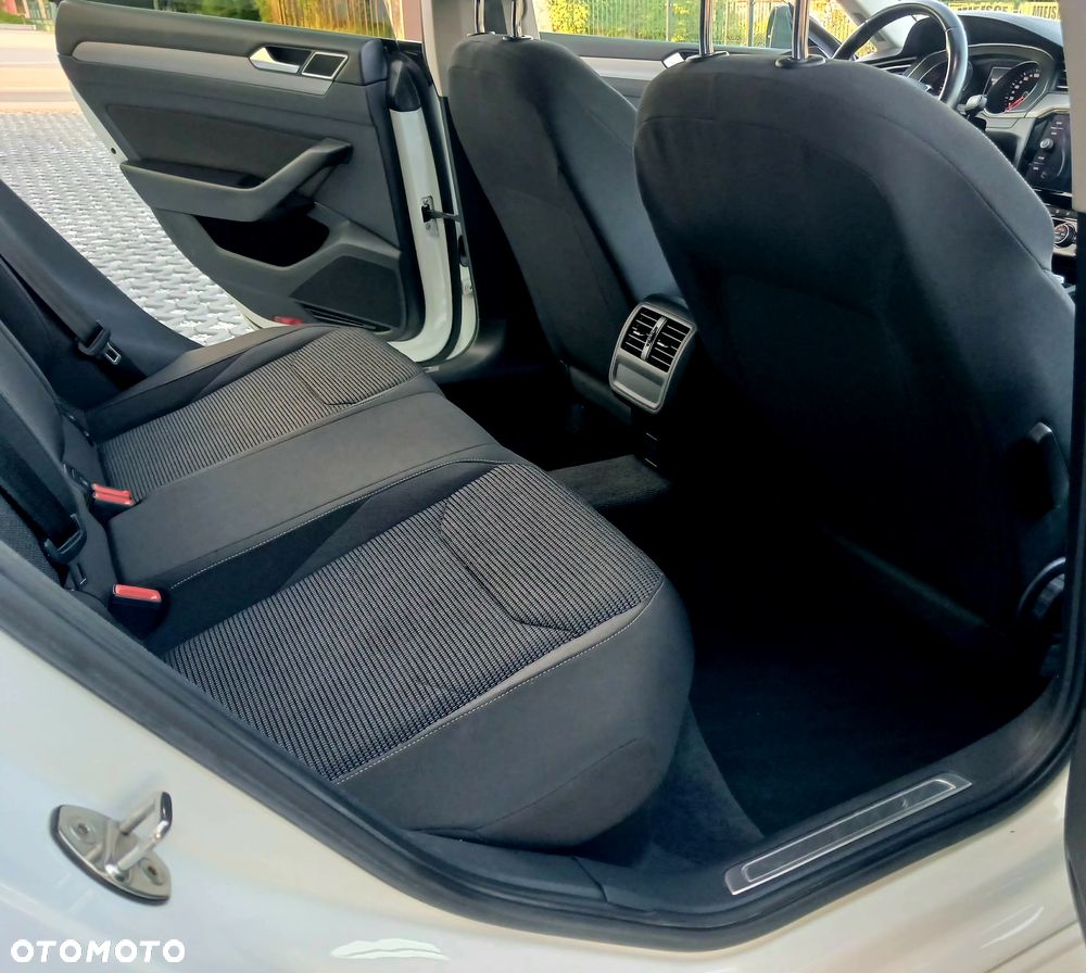 Volkswagen Arteon 2.0 TDI SCR Elegance DSG - 17