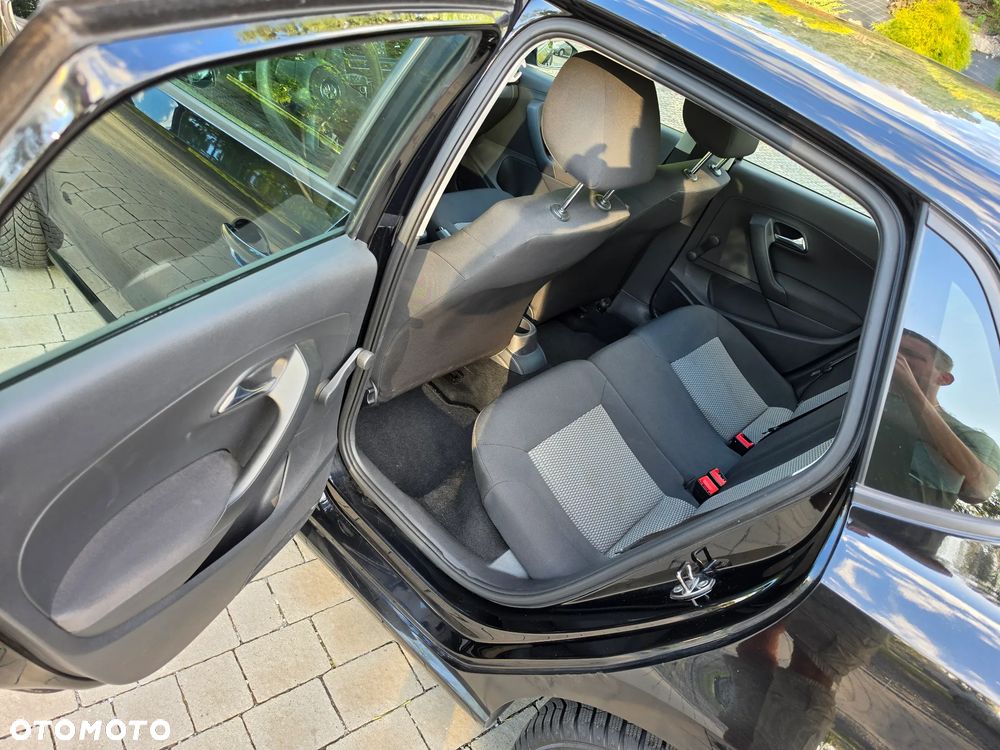 Volkswagen Polo - 7