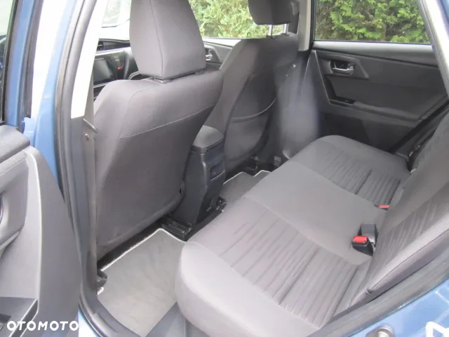 Toyota Auris Hybrid 135 Premium - 9