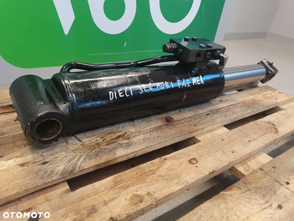Deci Agri Farmer {Cylinder hydrauliczny wysypu} - 2