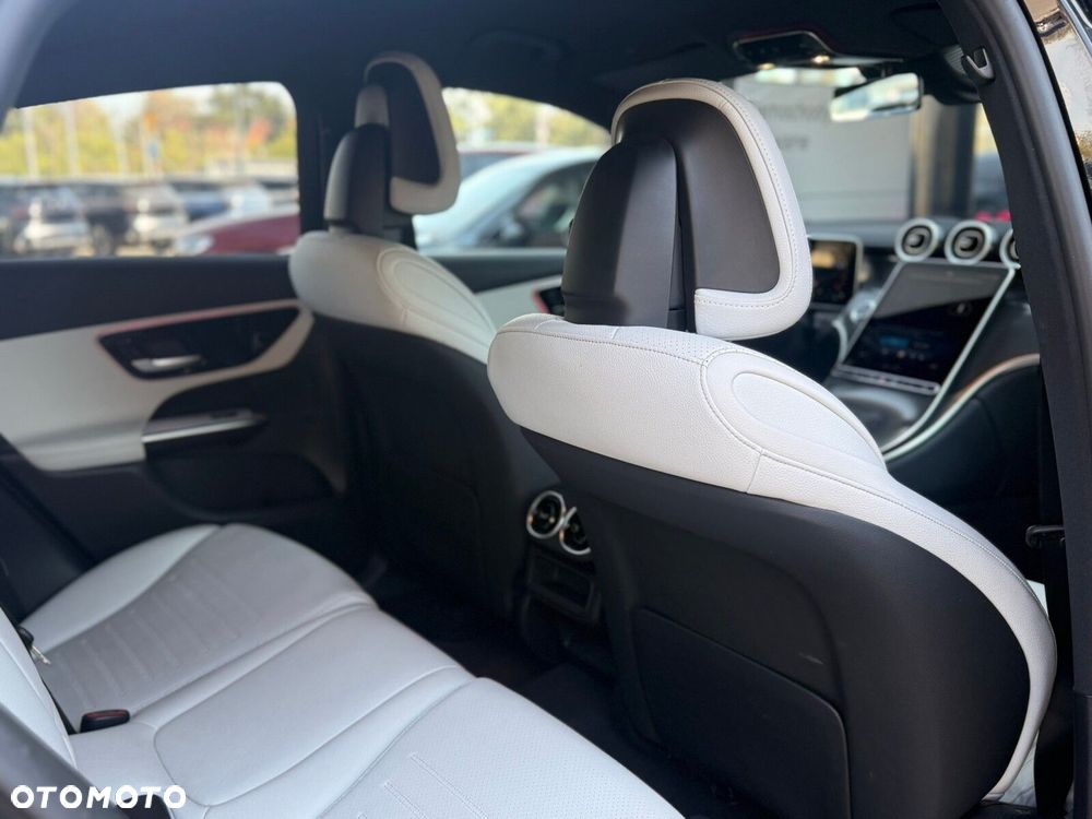 Mercedes-Benz GLC - 19