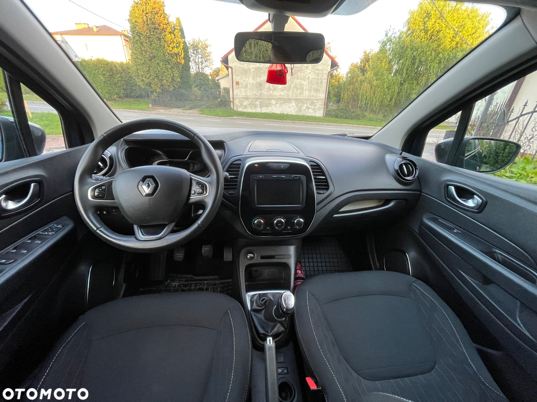 Renault Captur 0.9 Energy TCe Limited - 13