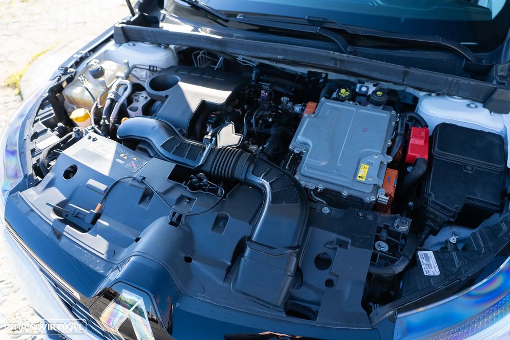 Renault Mégane Sport Tourer 1.6 E-Tech Plug-In Hybrid R.S. Line - 6