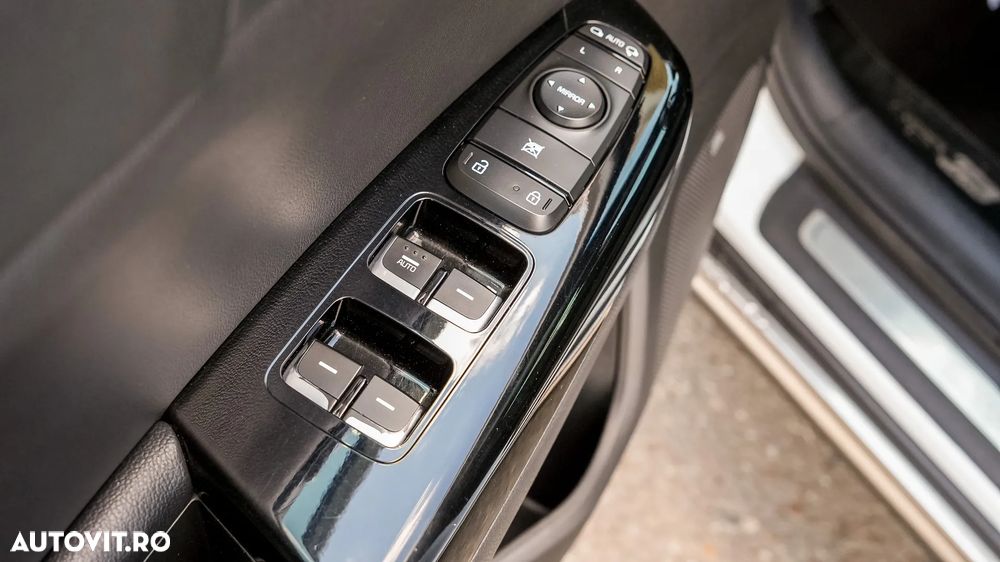 Kia Sportage 2,0 CRDI AWD Aut. GT Line - 23